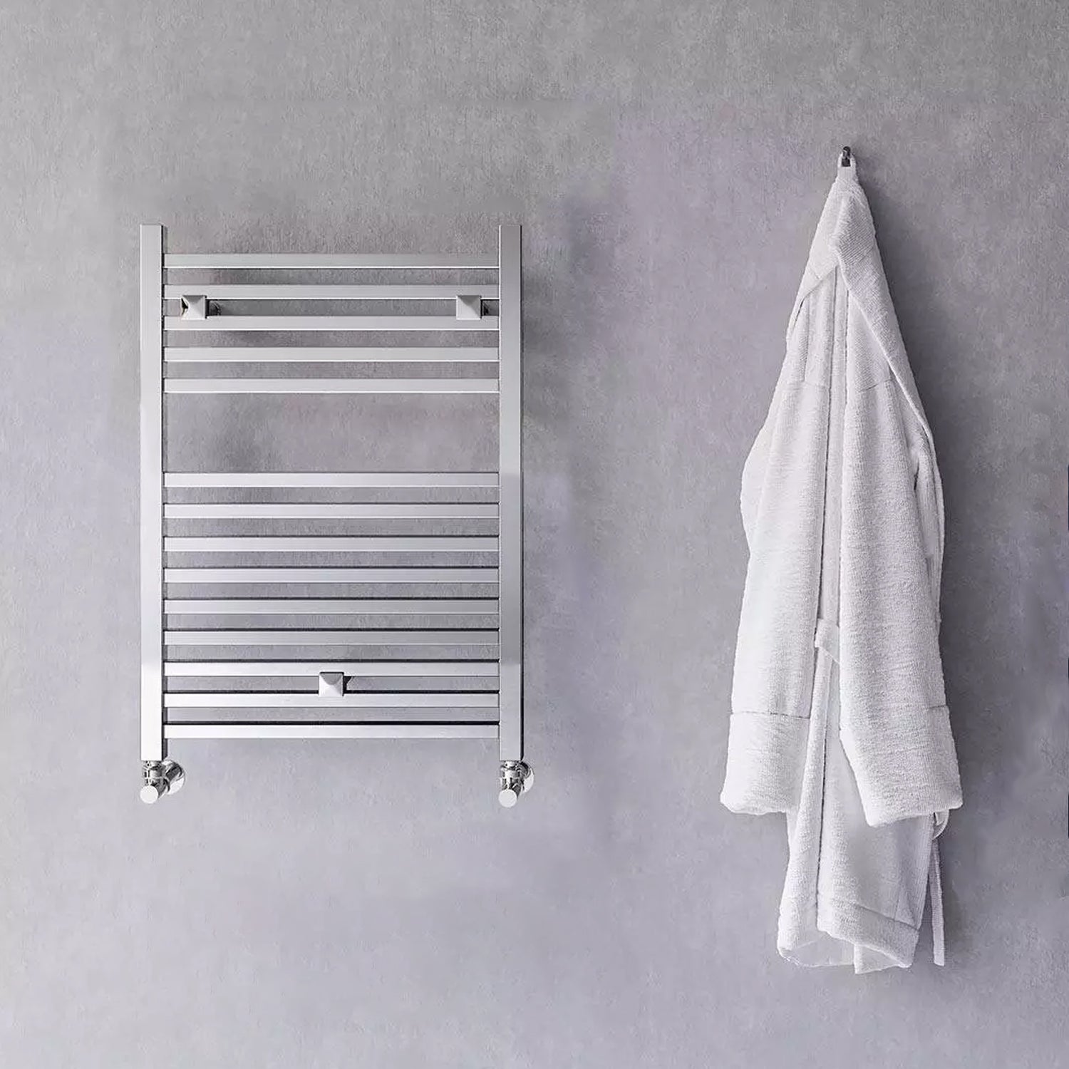 Termoarredo idraulico modello Todi di Lazzarini 690x500 - Cromo