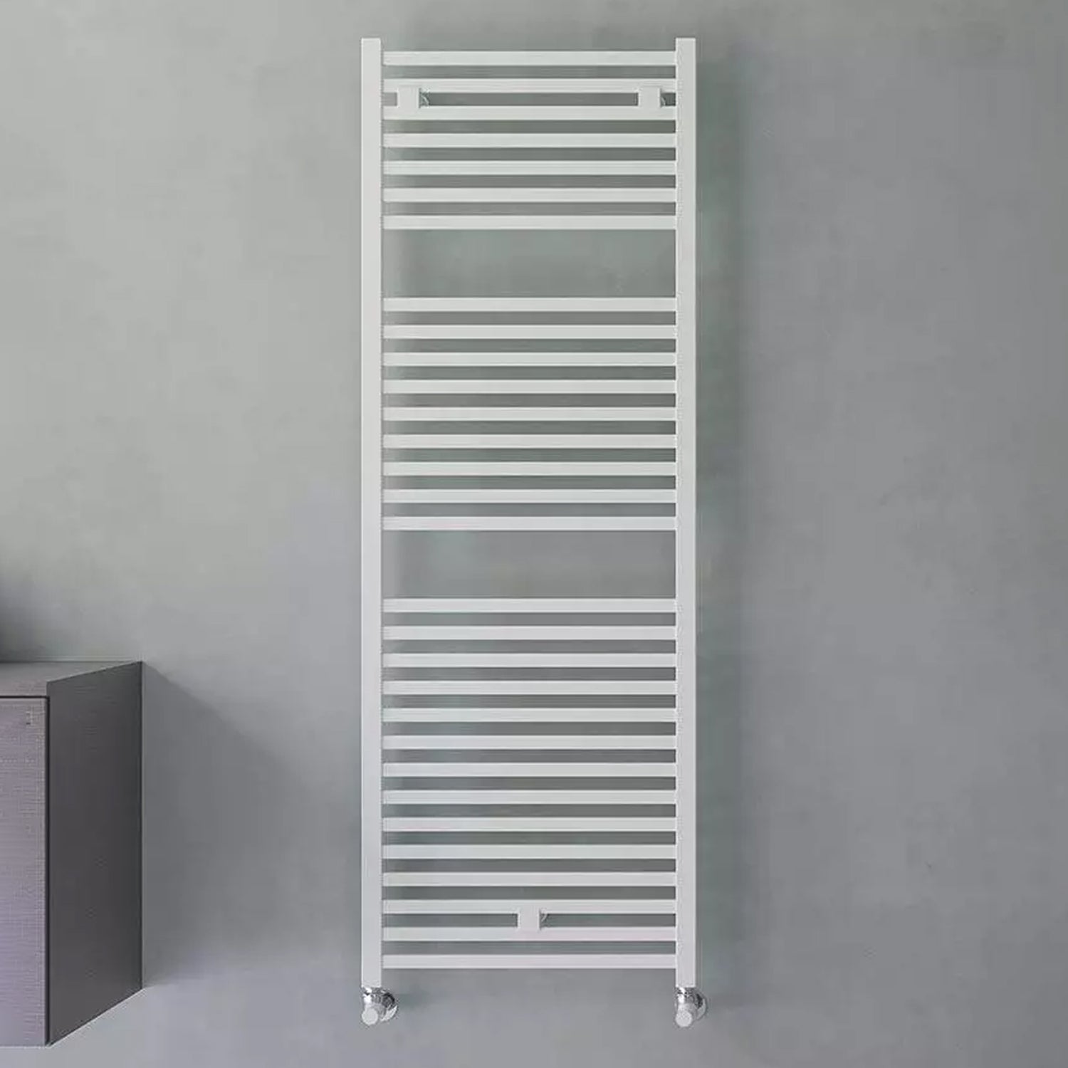 Termoarredo idraulico modello Todi di Lazzarini 1420x600 - Bianco