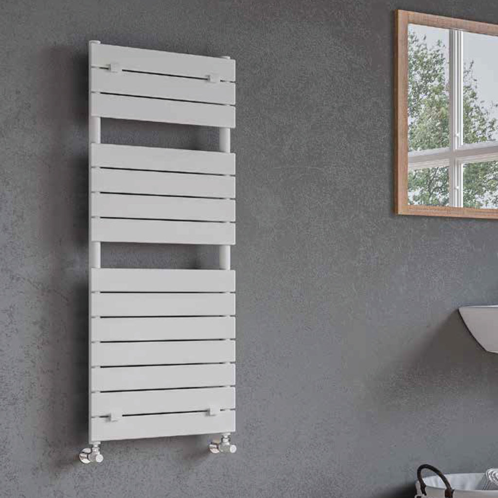 Termoarredo idraulico modello Palermo di Lazzarini 1213x500 - Bianco