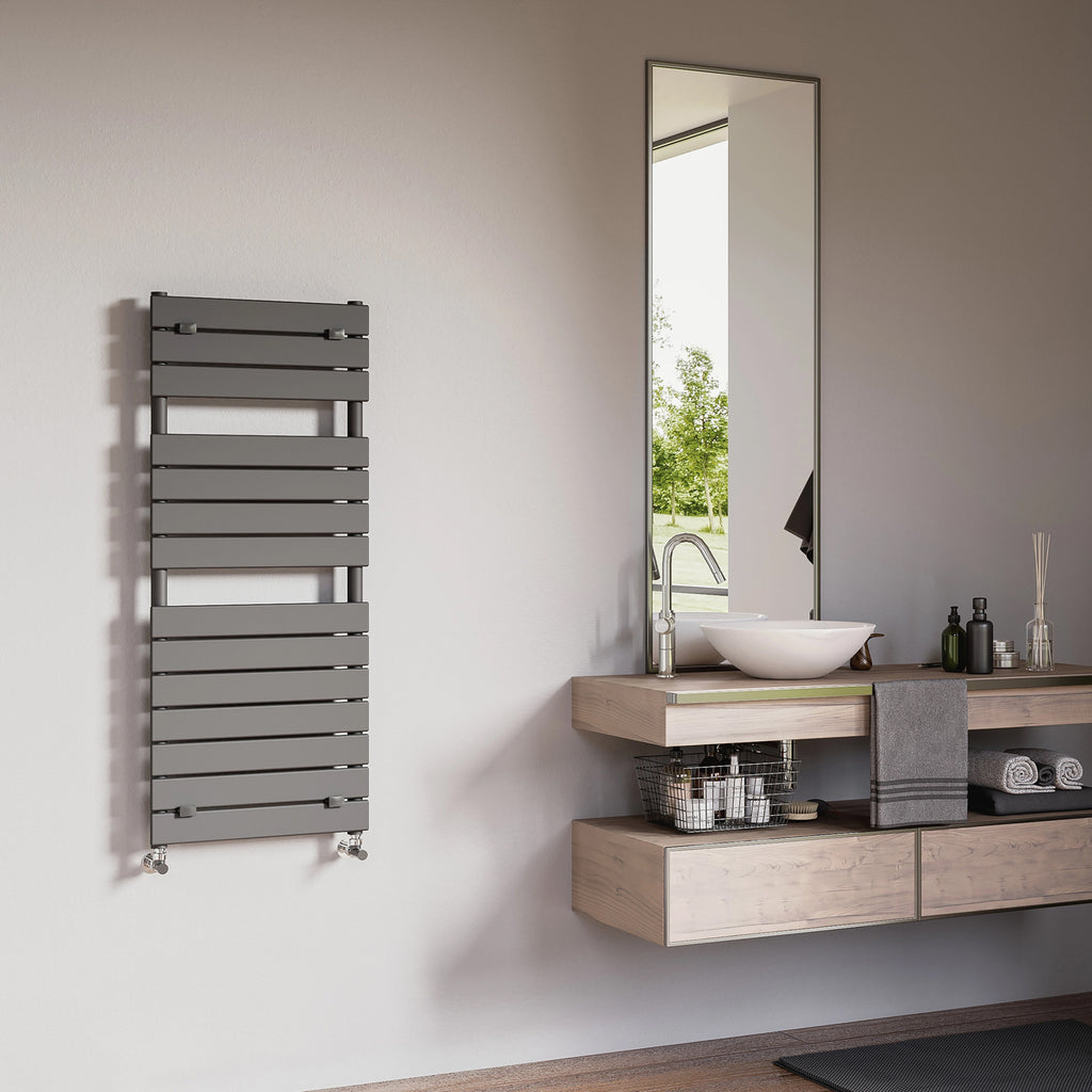 Termoarredo idraulico modello Palermo di Lazzarini 1213x500 - Nero Opaco