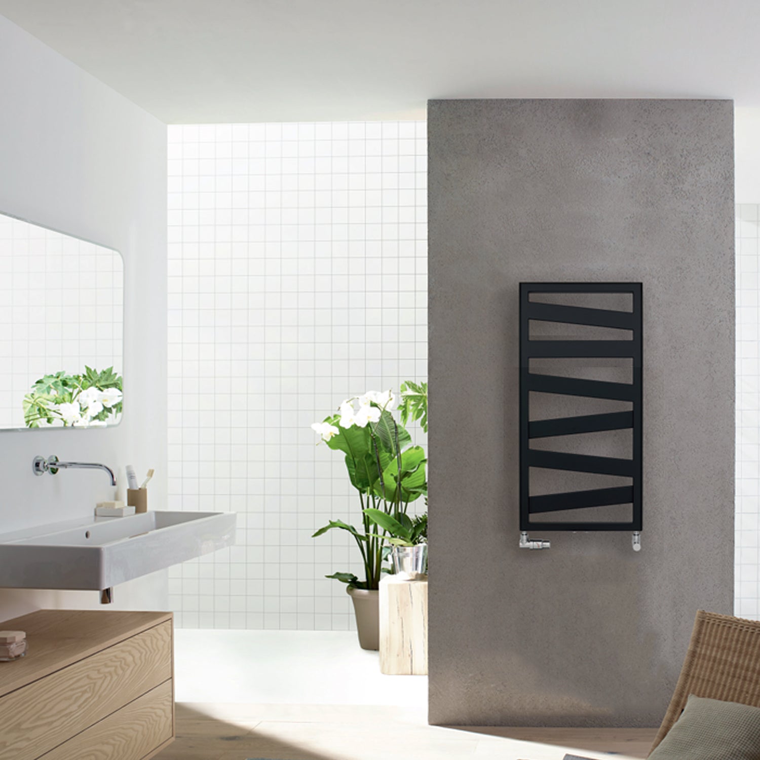 Termoarredo in acciaio Nero Opaco Zehnder modello Ribbon H. 965 x L. 500 mm