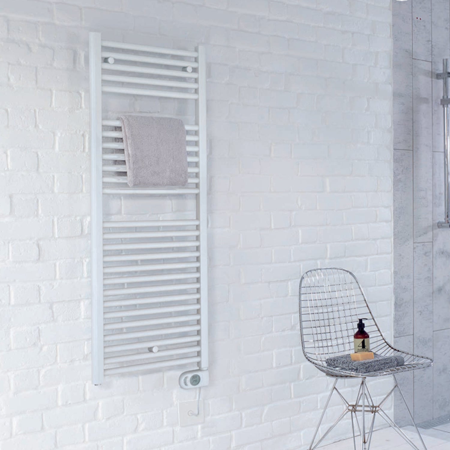 Termoarredo Elettrico Zehnder modello Aura H. 1540 - Bianco 750 Watt