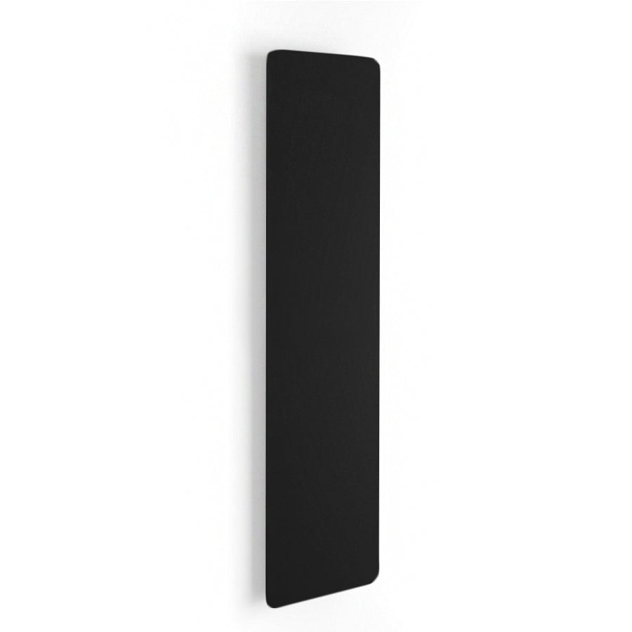 Termoarredo elettrico a muro in acciaio al carbonio collezione Caligo di Lineabeta colore nero cm 47x179