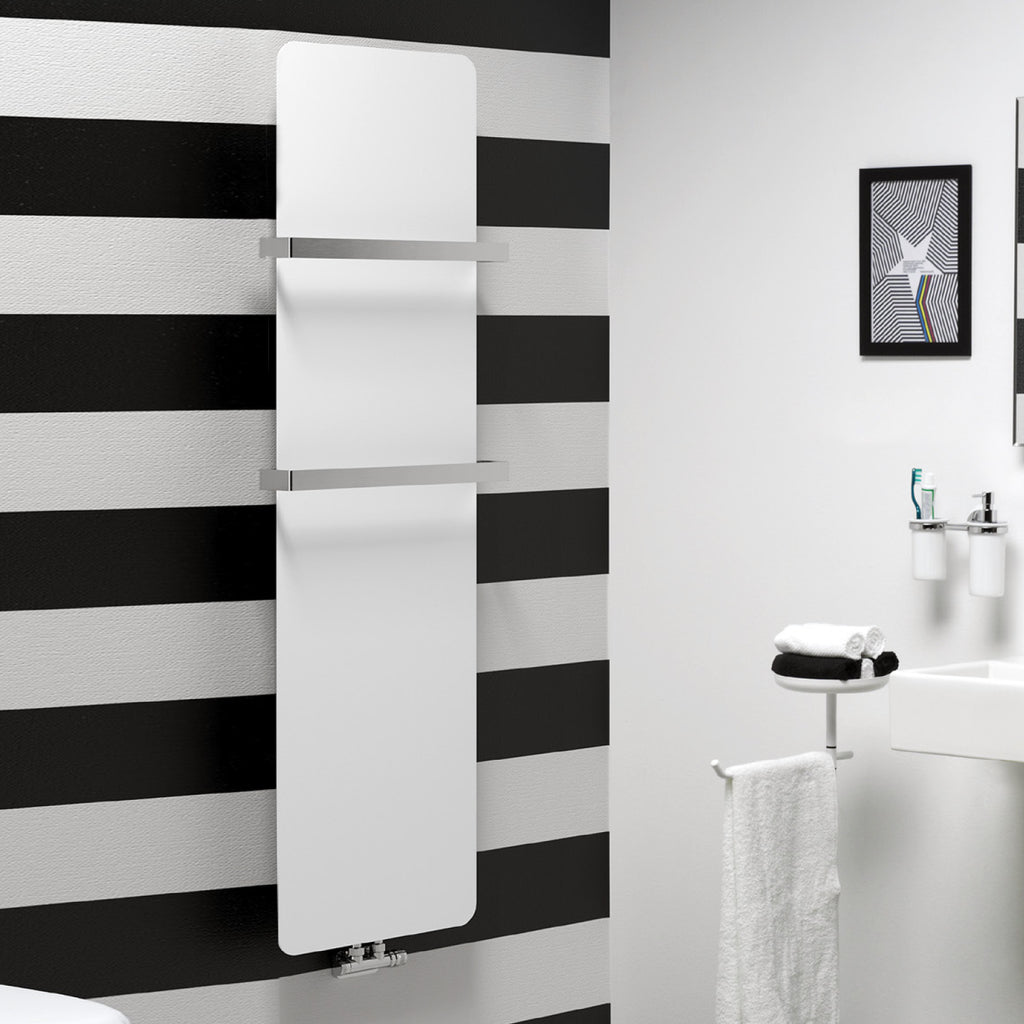 Termoarredo idraulico 960 Watt a muro in acciaio al carbonio collezione Caligo di Lineabeta colore bianco cm 57x179